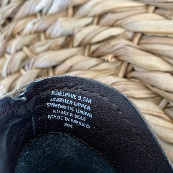 Steve Madden Adelphie Leather Distressed Ankle Booties Block Heal Slip On - Picture 11 of 12